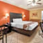 Quality Inn & Suites at The Outlets Mercedes/Weslaco