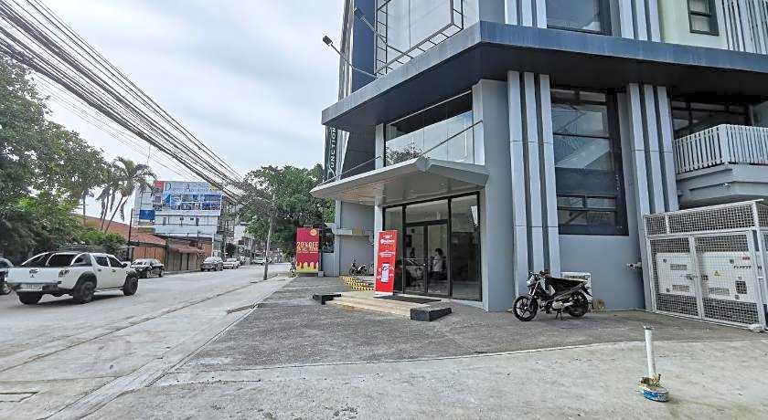 RedDoorz Plus near Bangko Sentral Ng Pilipinas Davao