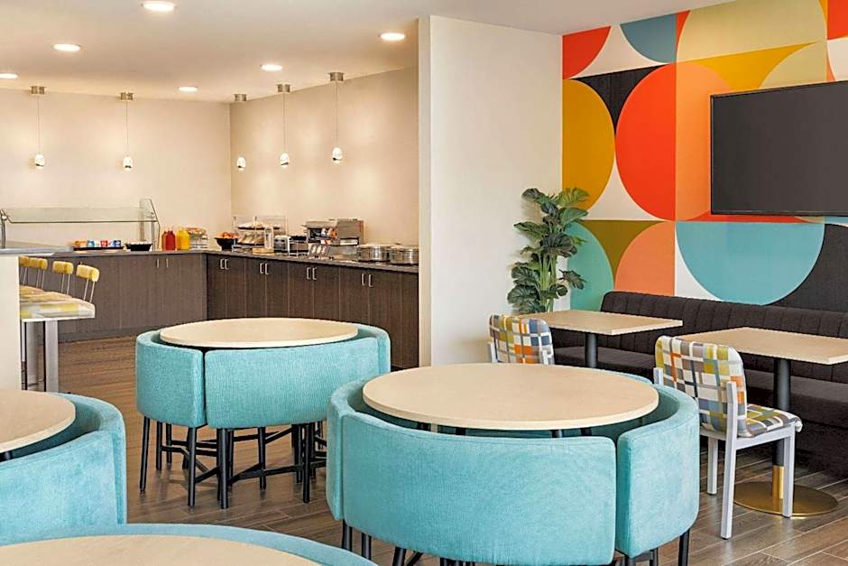 The Orbit Hotel, Trademark Collection by Wyndham