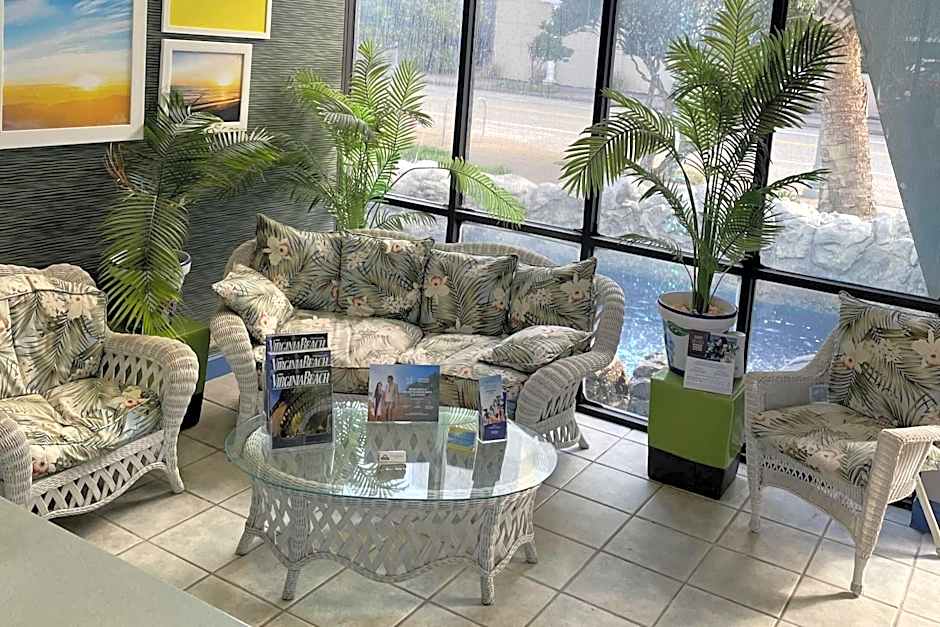 Days Inn by Wyndham Virginia Beach At The Beach