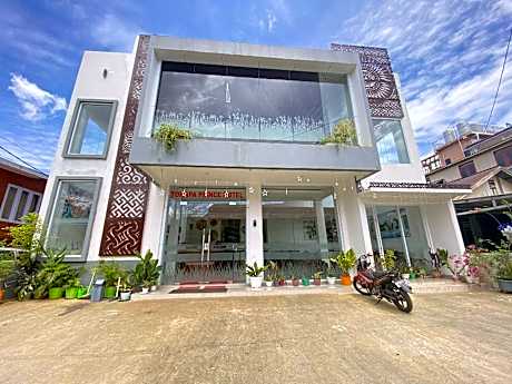 Hotel Tonapa Prince Sorowako Mitra RedDoorz