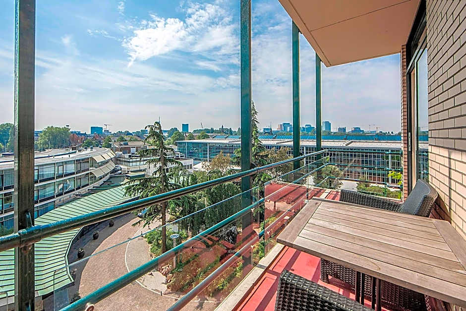 Apollo Hotel Amsterdam, a Tribute Portfolio Hotel