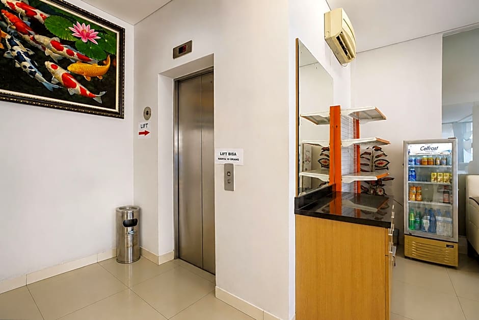 Townhouse Oak Hotel Niaga Surabaya