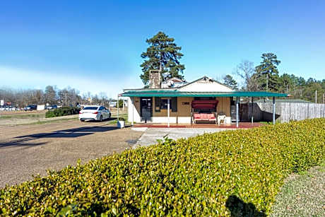 OYO Hotel Brookhaven MS Hwy 51 North