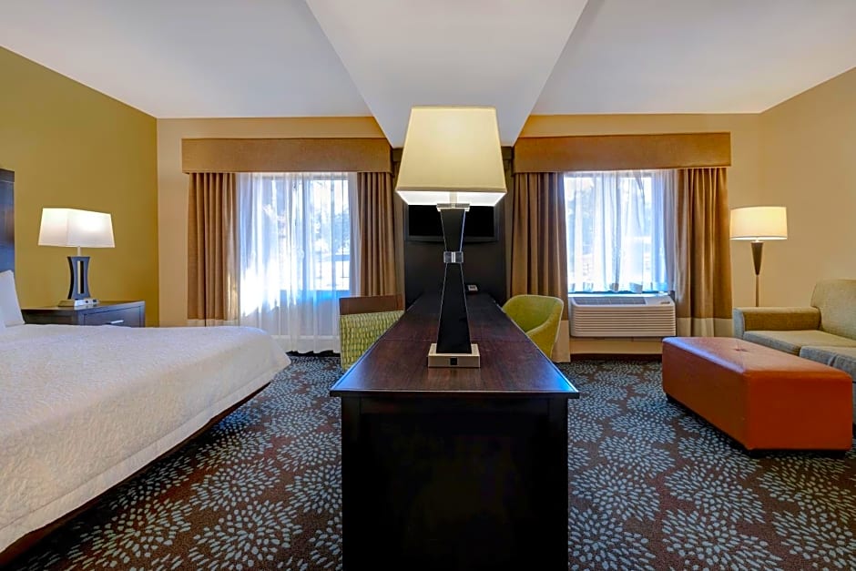 Hampton Inn & Suites Pensacola/Gulf Breeze