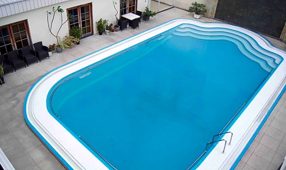 Grand Hotel Surabaya