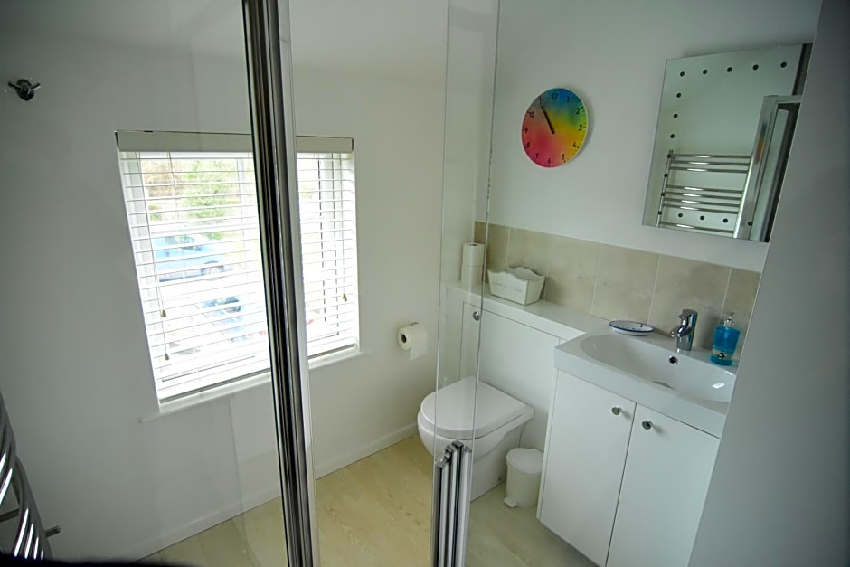 Tollgate Cottages Bed and Breakfast – Freshwater, 