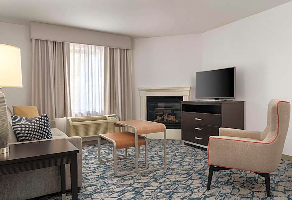 Homewood Suites By Hilton Cambridge-Arlington