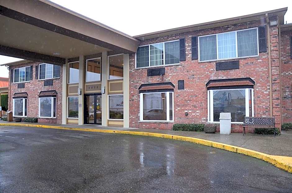 Oasis Inn Tacoma