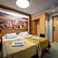Kultahippu Hotel & Apartments