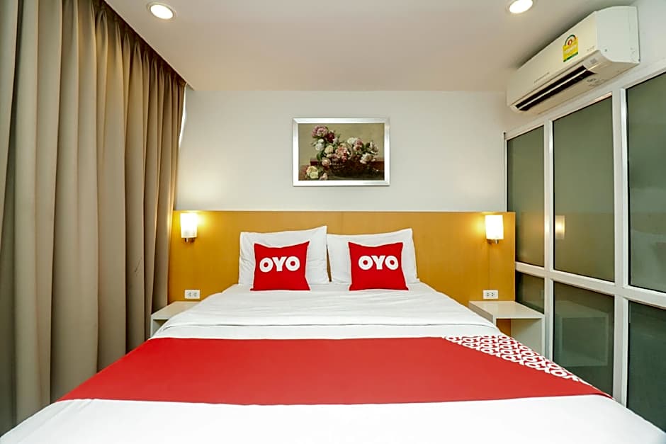 OYO 225 Premier Place Bangkok