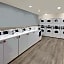 WoodSpring Suites Bakersfield