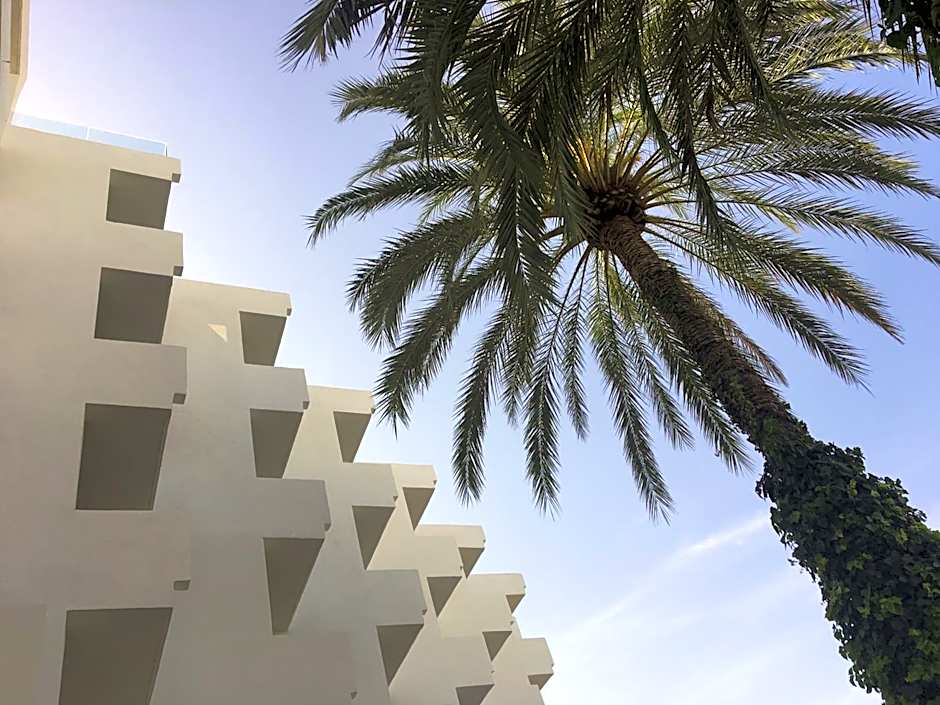 Hotel Tres Torres