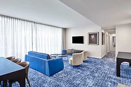 One Bedroom Apartment