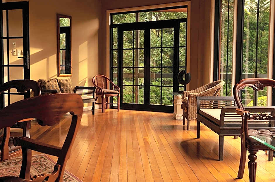 Escarpment Retreat & Day Spa for Couples