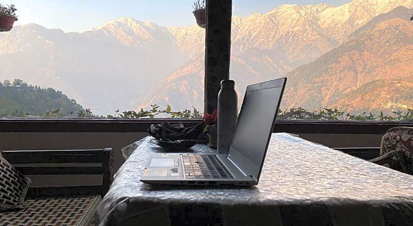 Hotel Victoriya Palace