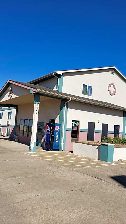 Value Inn & Suites Salina