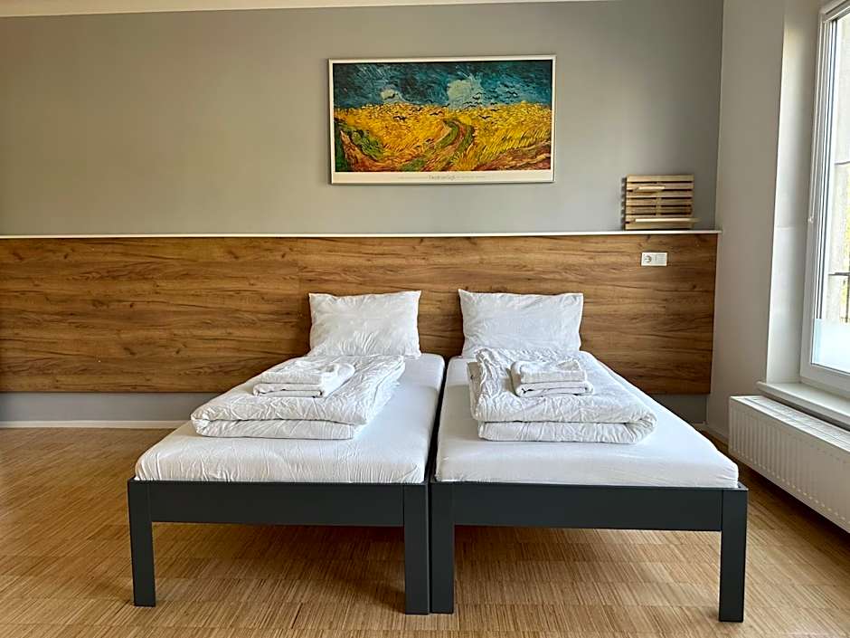 Lion`s Rooms n Apartments