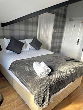 Deluxe Double Room with Shower
