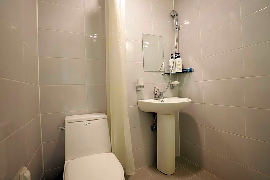 Stay RomanticTrip_Hostel