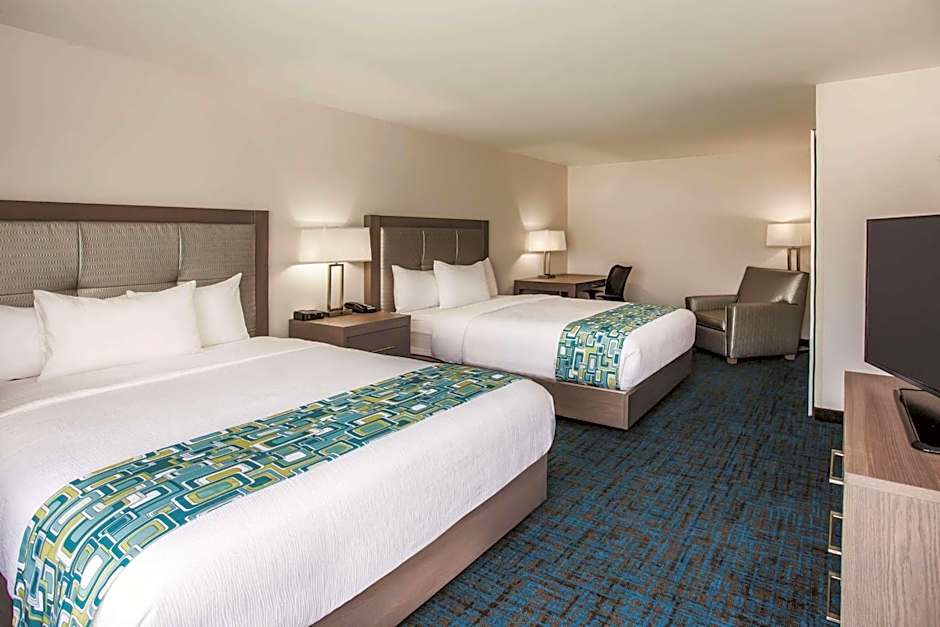 La Quinta Inn & Suites by Wyndham St Paul-Woodbury