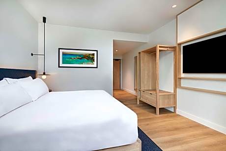 King Room - Mobility Accessible