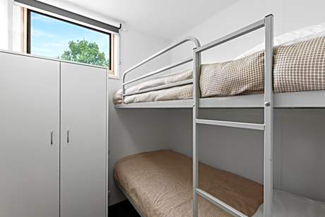 Superior 3 Bedroom Cabin