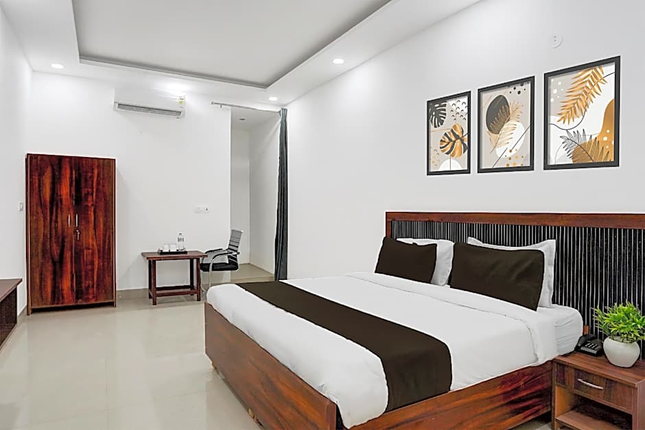 Hotel O Bhangel Dadri Road Noida