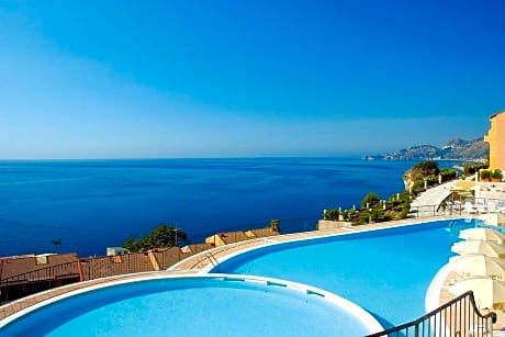 Capo Dei Greci Taormina Coast Hotel & SPA