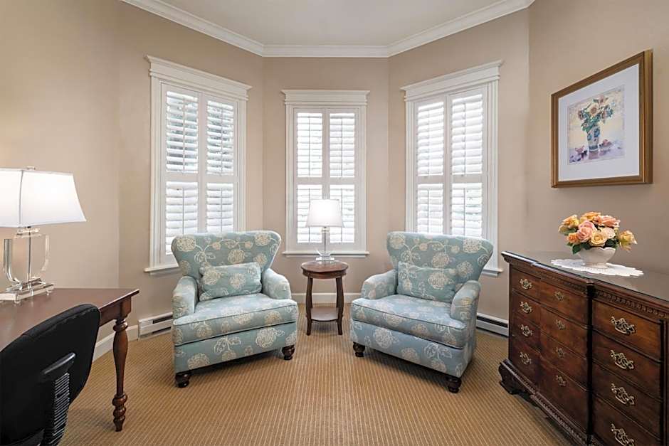 Best Western Grandma's Feather Bed