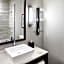 Cambria Hotel White Plains - Downtown