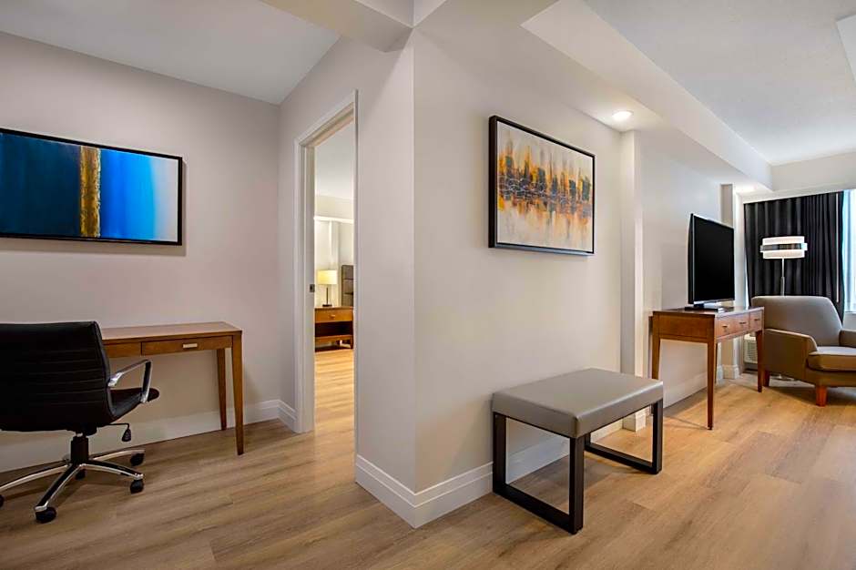 DoubleTree by Hilton London Ontario