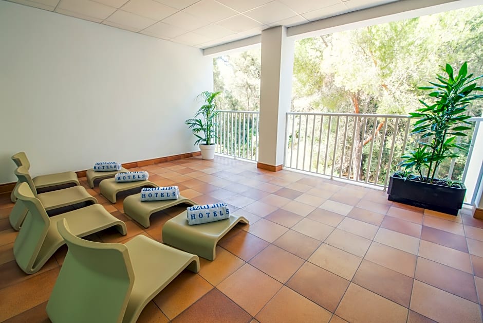 Azuline Hotel Bahamas