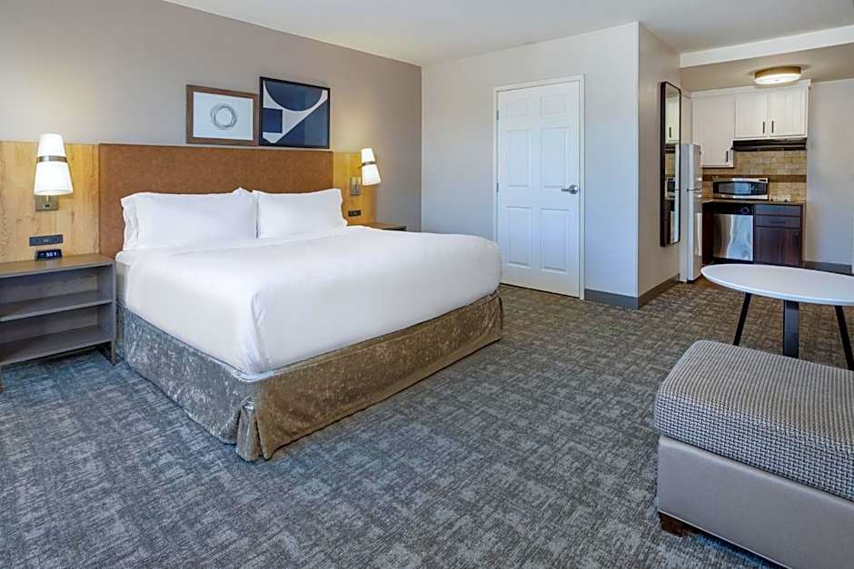 Staybridge Suites Wilmington East By IHG