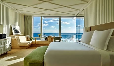 Accessible Bay View One Bedroom Suite King