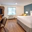 Wood Spring Suites Washington DC East Arena Drive