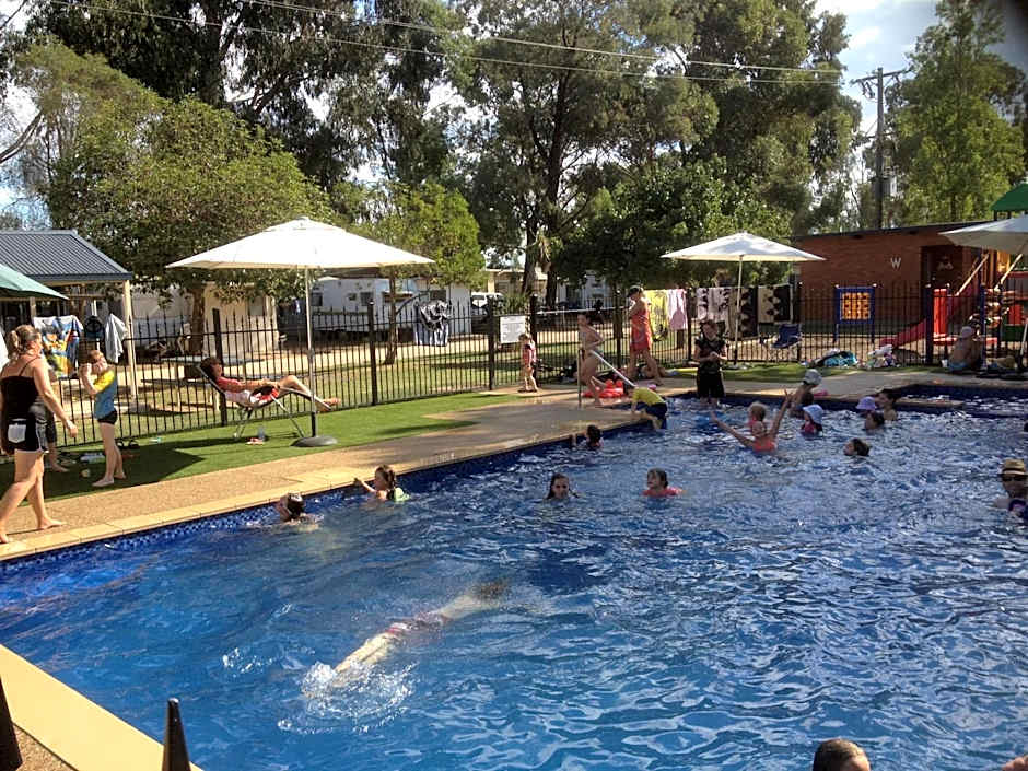 Nagambie Caravan Park & Motel