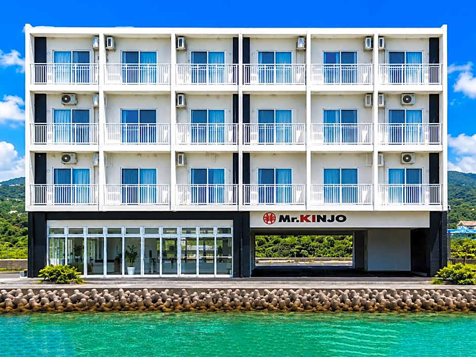 HOTEL Mr.KINJO in MOTOBU OCEAN TERRACE