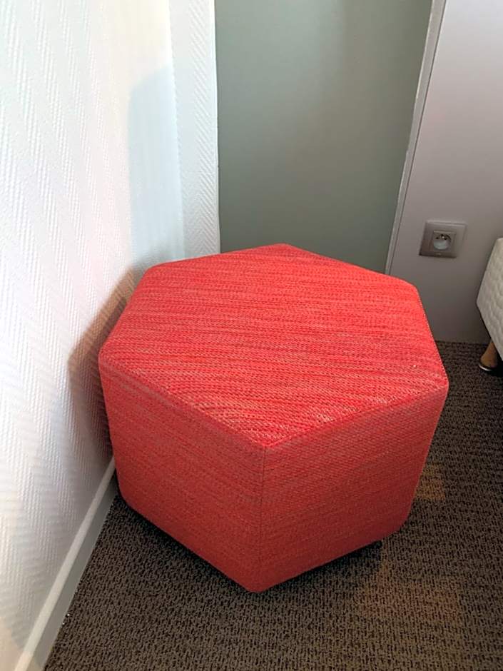 Picardy Hotel-Gare du Nord