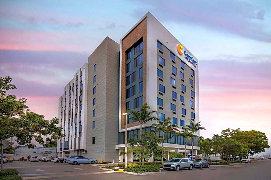 Comfort Inn & Suites Miami International Airport
