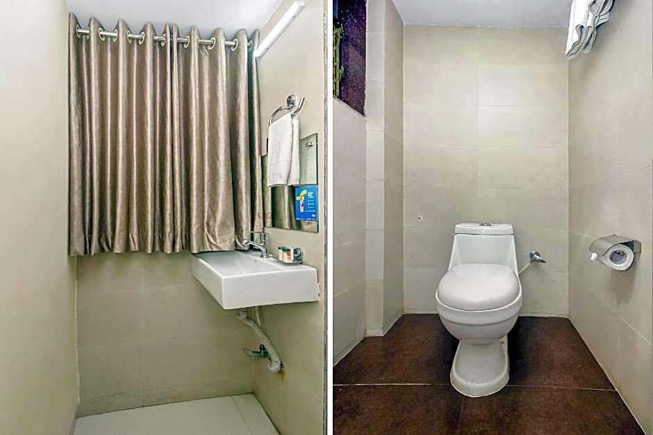 OYO 23656 Parimeet Hotel