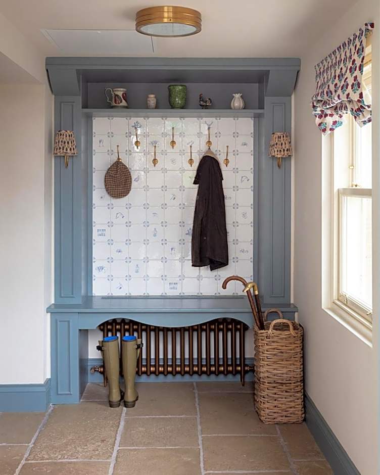 The Kirkstyle Inn & Sportsman Rest