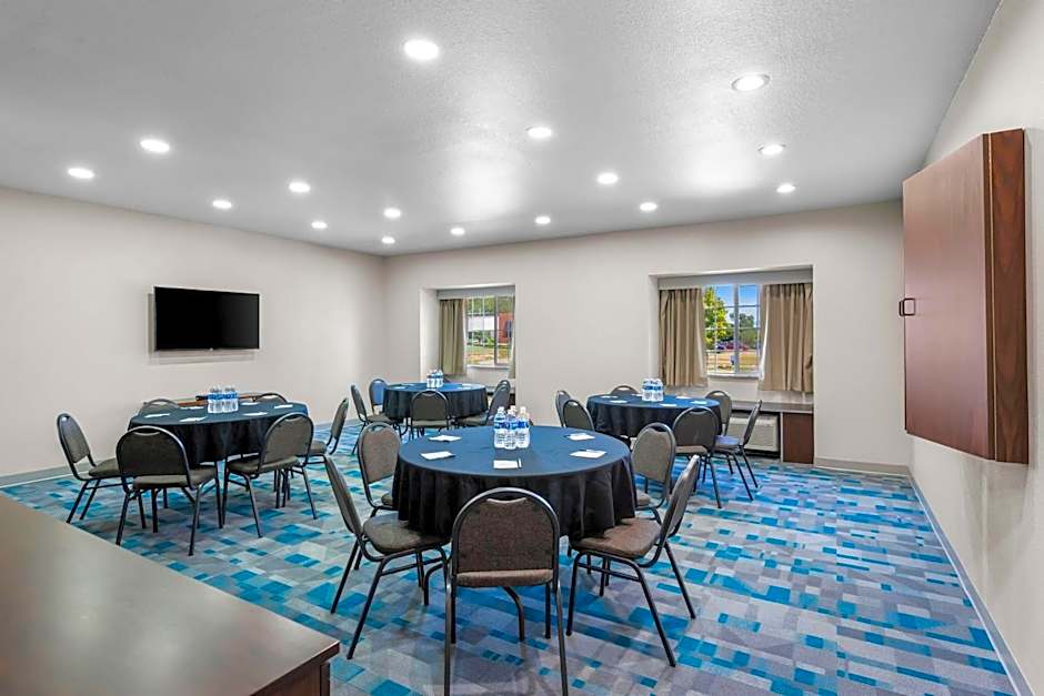 Microtel Inn & Suites By Wyndham Conway