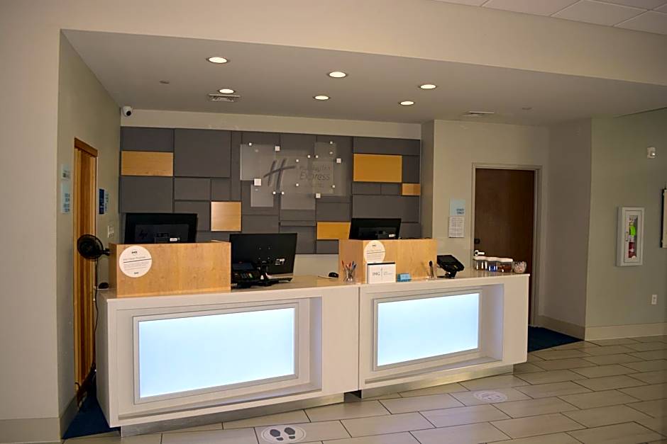 Holiday Inn Express And Suites Liberal By IHG