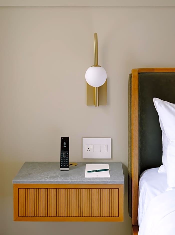 Hotel Heron Alexandria Old Town, Curio Collection by Hilton