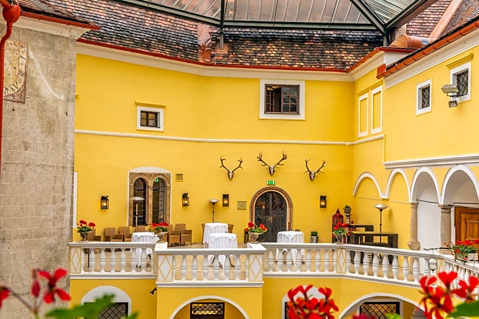 Hotel Schloss Weikersdorf