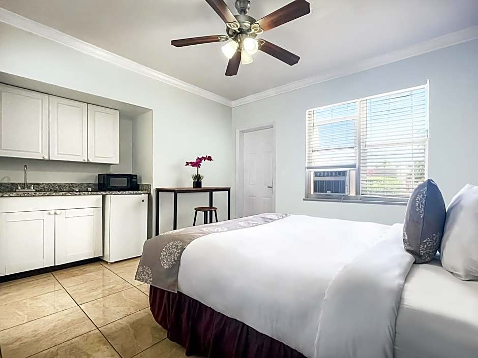 Hollywood Beach Hotels