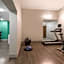 Holiday Inn Express and Suites - Petersburg - Fort Lee by IHG