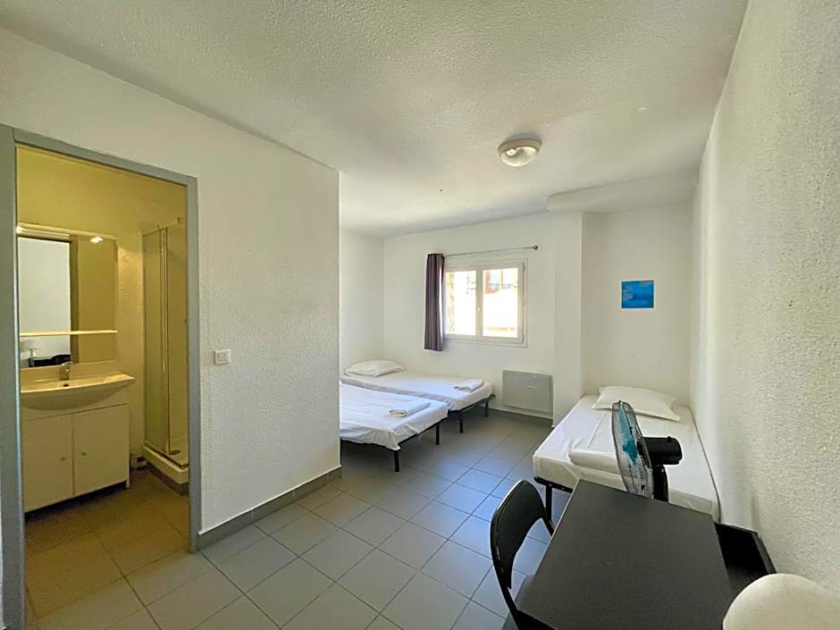 Balaena hébergement