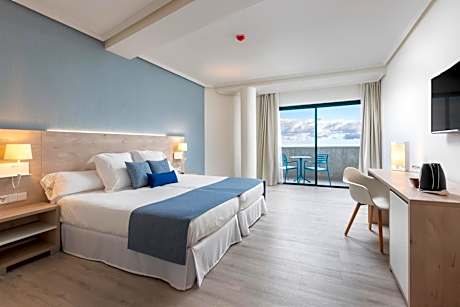 Double Ocean View